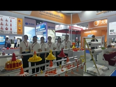 Dây chuyền cho gà ăn 50-100 Gà/giờ ±2g Độ chính xác cho dinh dưỡng gia cầm